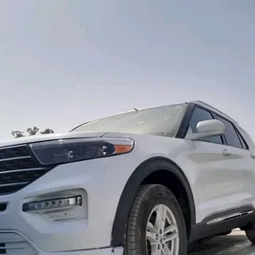 Ford Explorer 2022