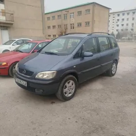 Opel Zafira 2001