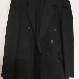 Костюм мужской.