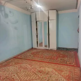 Arenda 11 mkr 3 etaz 1 kom