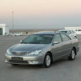 Toyota Camry 2005