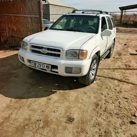 Nissan Pathfinder 2001