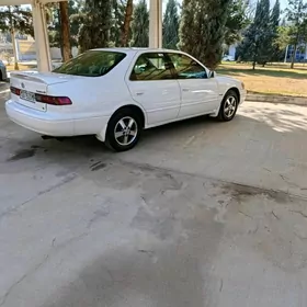 Toyota Camry 1998
