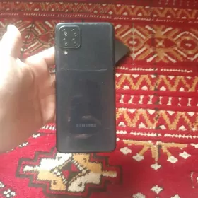 SAMSUNG A22