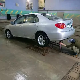 Toyota Corolla 2004