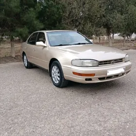 Toyota Camry 1993