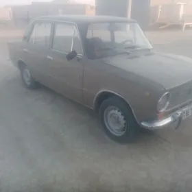 Lada 2104 1985