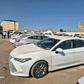 Toyota Avalon 2022