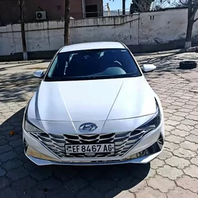 Hyundai Elantra 2021