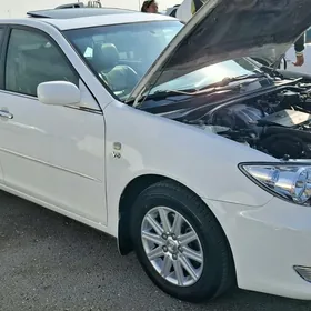 Toyota Camry 2003