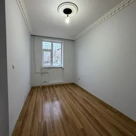 10 мкр 2 ком 1 этаж