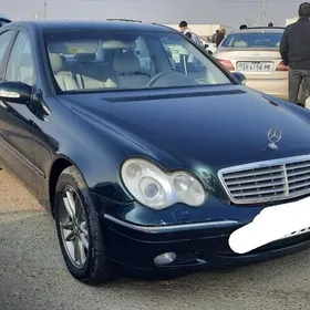 Mercedes-Benz C-Class 2003