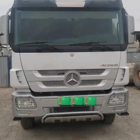 Mercedes-Benz ACTROS 3331 2014
