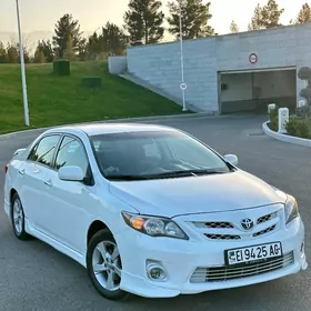 Toyota Corolla 2012