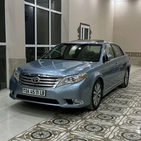 Toyota Avalon 2011