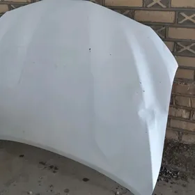 капот оргинал