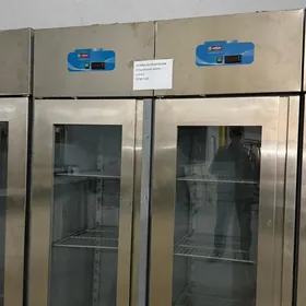 Iki gapyly Holodilnik