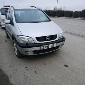 Opel Zafira 2002