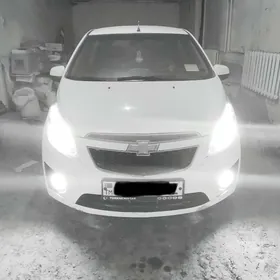 Chevrolet Spark 2012