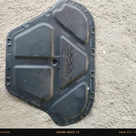 Genesis G80 kapot kece