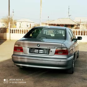 BMW 528 2000