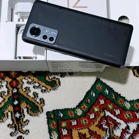 Xiaomi 12 8/256