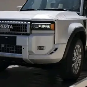 Toyota Land Cruiser Prado 2024