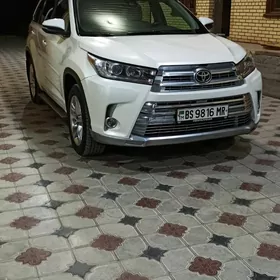 Toyota Highlander 2017