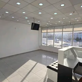 Bazarynda dükany Маг на базаре