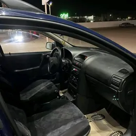 Opel Astra 2001