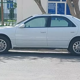 Toyota Camry 1998