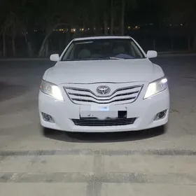 Toyota Camry 2011