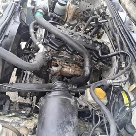 Nissan nawara dibitil 2.5 Dizl