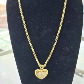 satlyk gyzyl  klon bilen