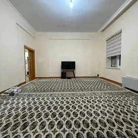 14 Tapgyr 5 etaž 4 komnat