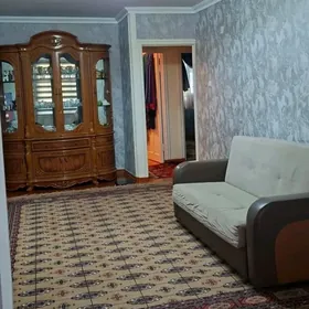 1 ETAZ 3KOMNAT krasnawod 73de