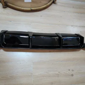 E39 BMW MKA YZY ASAGY BAMPERYN