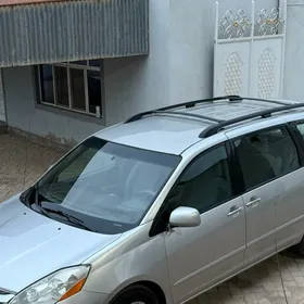Toyota Sienna 2006