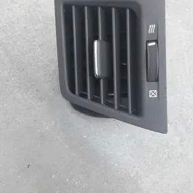 obdyv ot lexusa ES 2011 goda