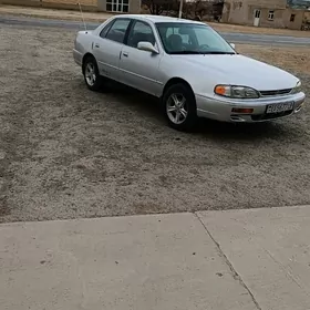 Toyota Camry 1996