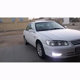 Toyota Camry 1998