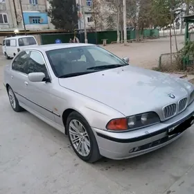 BMW E39 1999