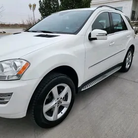 Mercedes-Benz ML350 2014