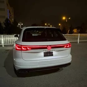 Volkswagen Touareg 2025