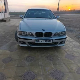 BMW E39 2002