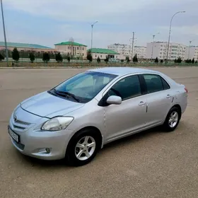 Toyota Yaris 2007