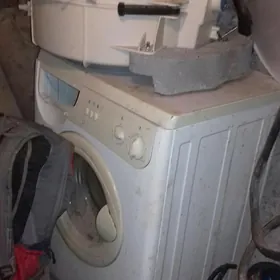 Стиральная машина Индезит