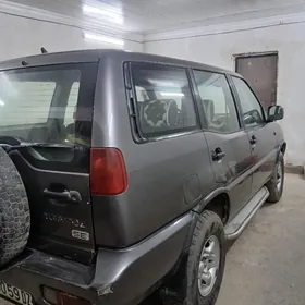 Nissan Terrano 1999