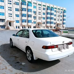 Toyota Camry 1998