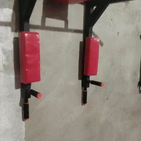 brus turnik брус турник